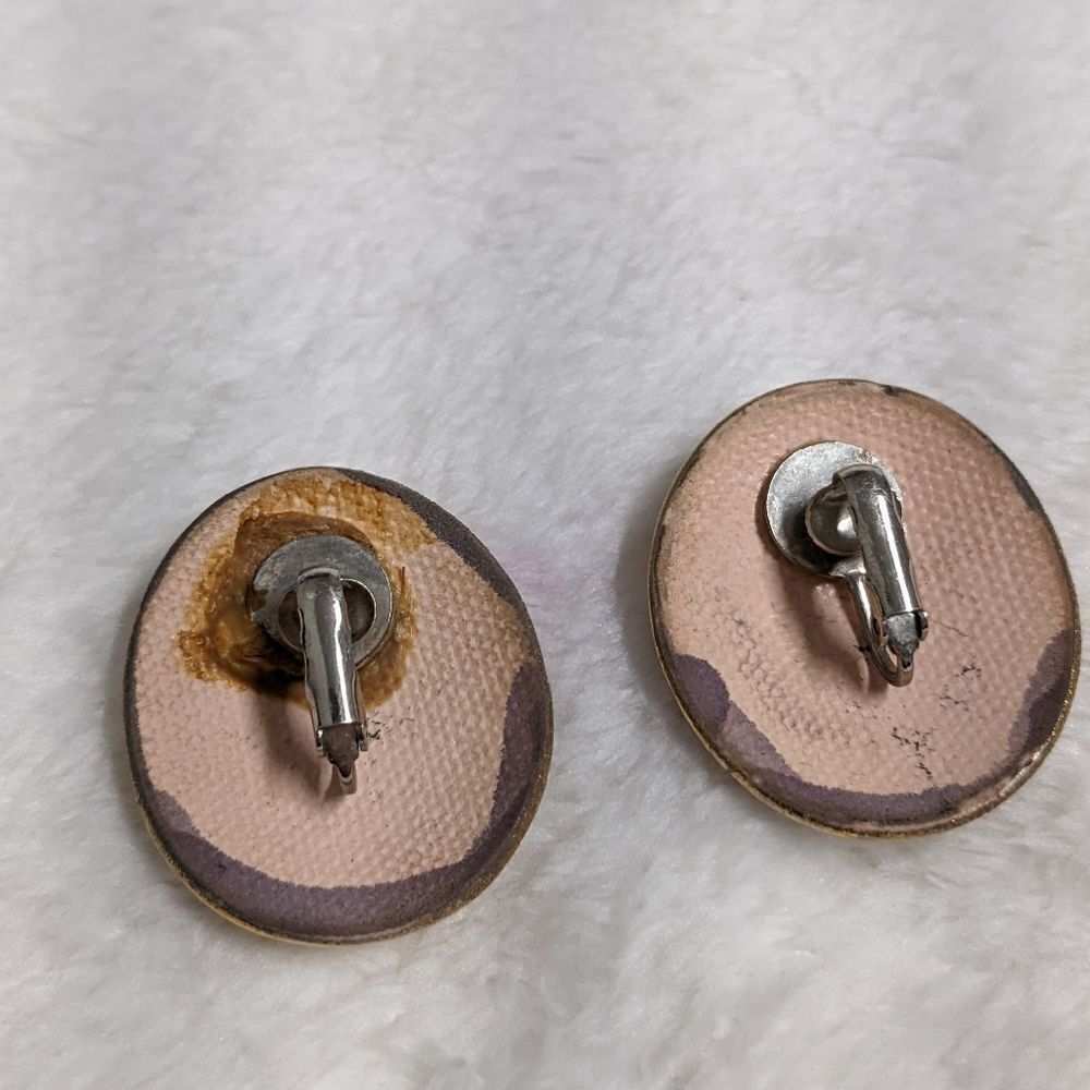 Vintage 1980's Artisan Handmade Ceramic/Porcelain Peach & Gold Clip Earrings - Picture 7 of 8